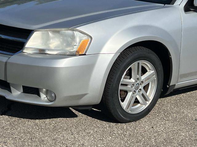 2010 Dodge Avenger R/T