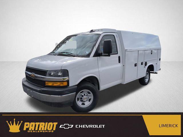 2025 Chevrolet Express Cutaway Work Van for sale in Warminster, PA