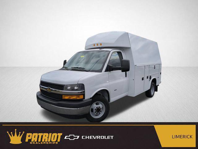 2025 Chevrolet Express Cutaway Work Van for sale in Warminster, PA