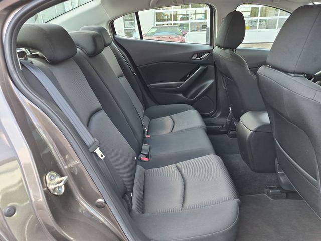 2017 Mazda Mazda3 Sport