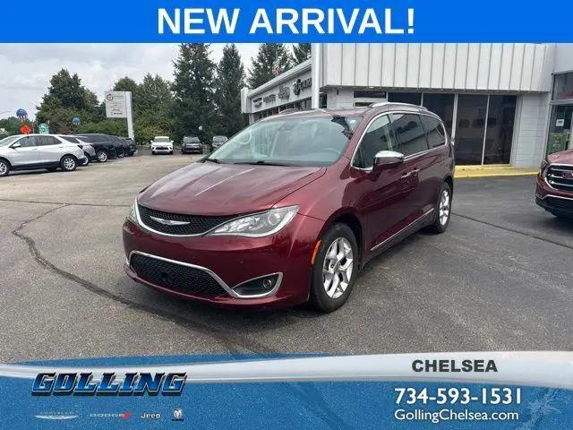 2020 Chrysler Pacifica Limited for sale in Chelsea, MI