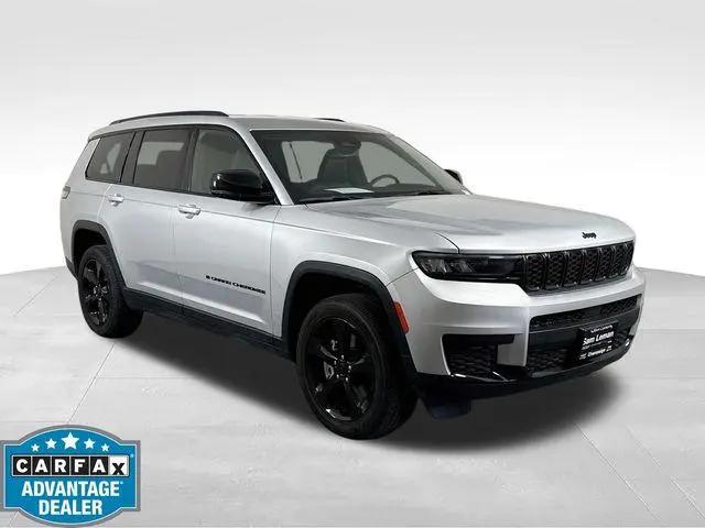 2023 Jeep Grand Cherokee L Altitude 4x4 for sale in Champaign, IL