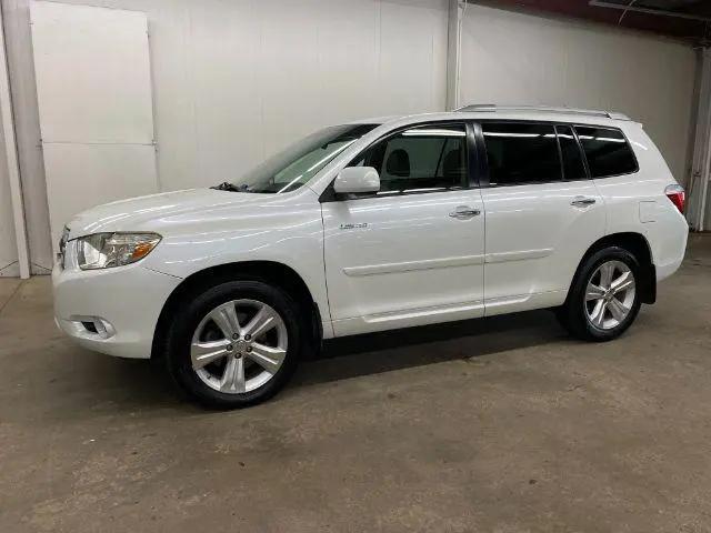 2009 Toyota Highlander Limited for sale in La Crosse, WI
