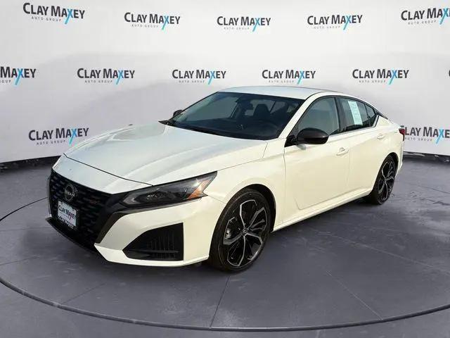 2024 Nissan Altima SR FWD for sale in Clinton, AR