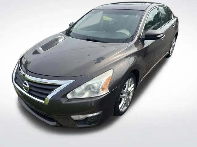 2013 Nissan Altima 3.5 SL for sale in Radcliff, KY