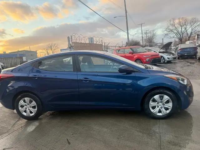 2016 Hyundai Elantra SE for sale in Temple Hill, MD