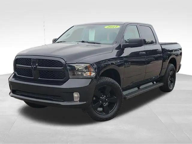 2017 Ram 1500 Express Crew Cab 4x4 5'7" Box for sale in Waterford Township, MI
