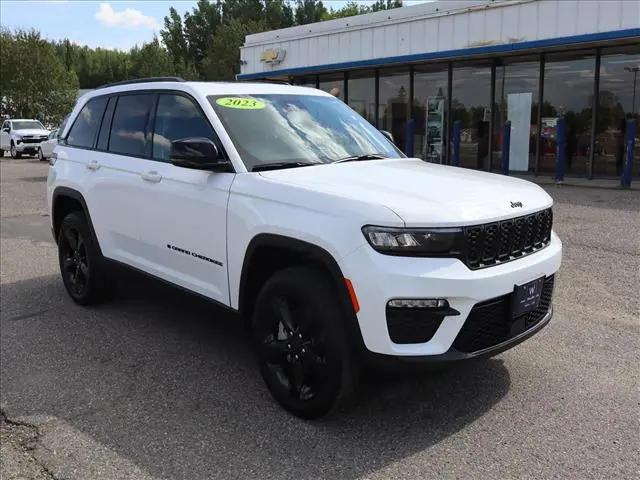 2023 Jeep Grand Cherokee Limited 4x4 for sale in Cook, MN