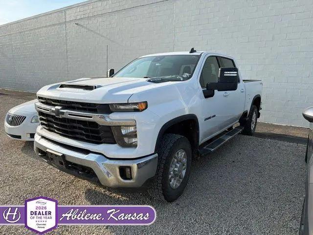 2024 Chevrolet Silverado 2500HD 4WD Crew Cab Standard Bed LT for sale in Abilene, KS