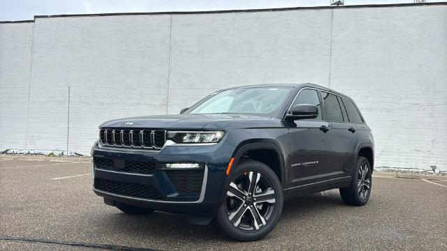 2027 Jeep Grand Cherokee Limited for sale in Bloomfield Hills, MI
