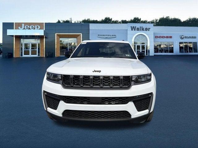 2027 Jeep Grand Cherokee GRAND CHEROKEE L LIMITED 4X4