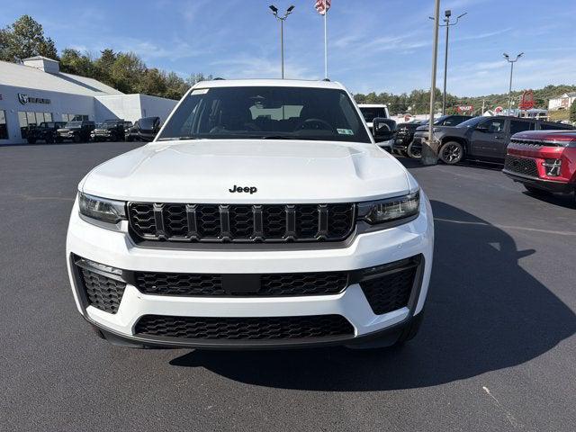 2027 Jeep Grand Cherokee GRAND CHEROKEE L LIMITED 4X4 2027 Jeep Grand Cherokee GRAND CHEROKEE L LIMITED 4X4