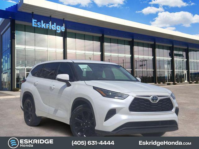 2022 Toyota Highlander L for sale in Oklahoma City, OK