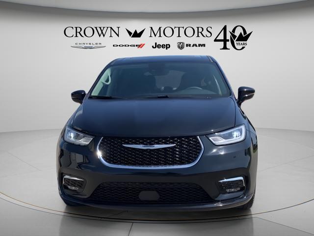 2024 Chrysler Pacifica Limited AWD