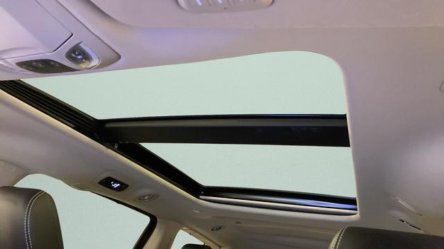 2024 Chrysler Pacifica Limited AWD