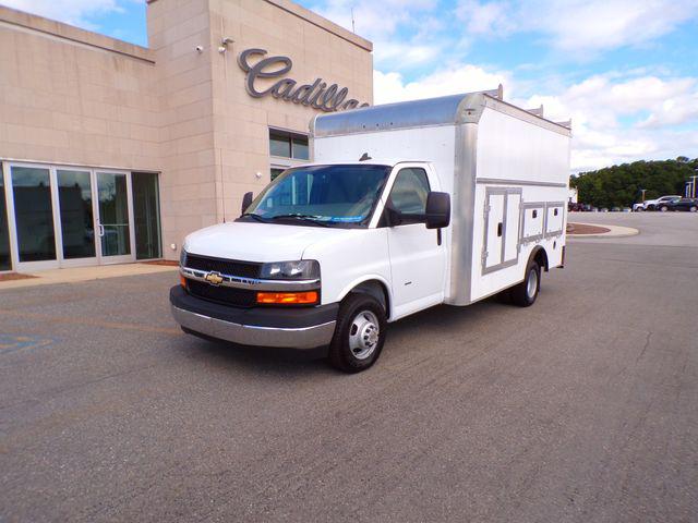 2022 Chevrolet Express Cutaway Work Van for sale in Auburn, MA