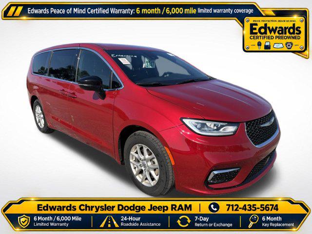 2025 Chrysler Pacifica Select for sale in Council Bluffs, IA