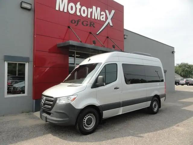 2024 Mercedes-Benz Sprinter 2500 Standard Roof 4-Cyl Diesel HO for sale in Grandville, MI