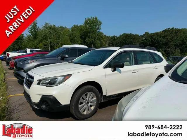 2018 Subaru Outback 2.5i for sale in Bay City, MI
