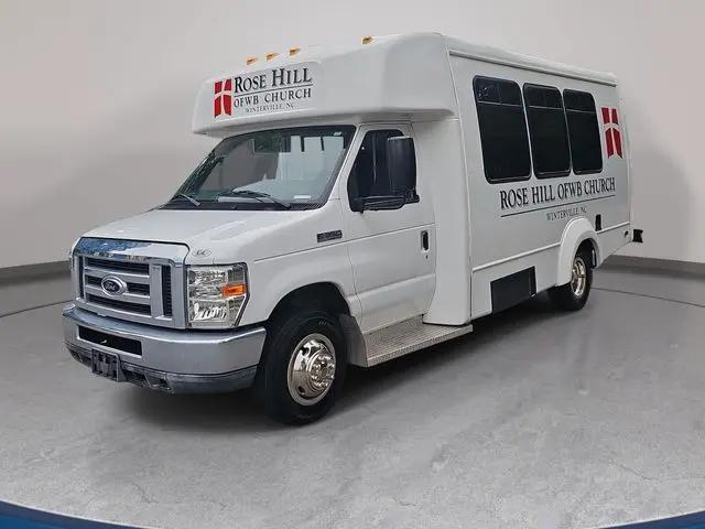 2015 Ford E-350 Cutaway E-350 for sale in Raleigh, NC
