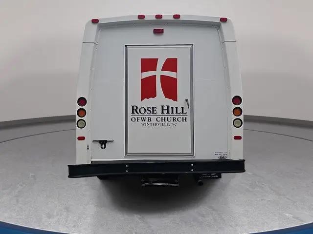 2015 Ford E-350 Cutaway E-350