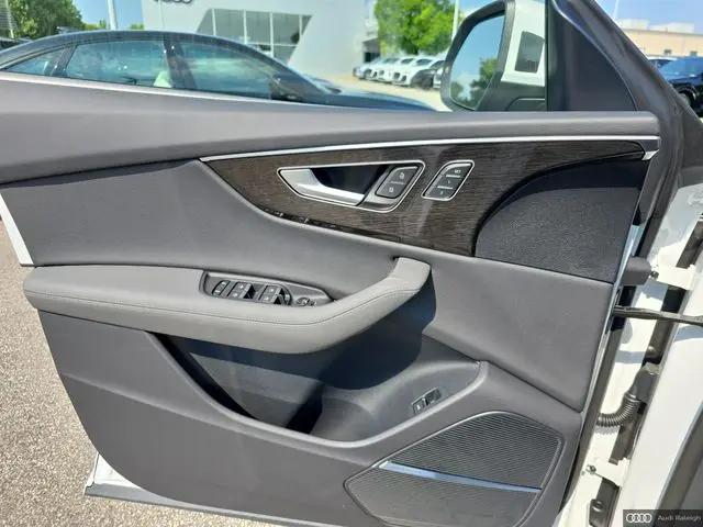 2026 Audi Q8 Premium Plus 55 TFSI quattro Tiptronic