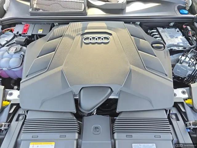 2026 Audi Q8 Premium Plus 55 TFSI quattro Tiptronic