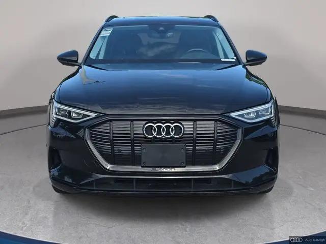 2021 Audi e-tron Premium Plus quattro