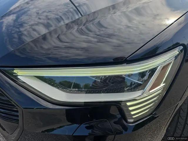 2021 Audi e-tron Premium Plus quattro