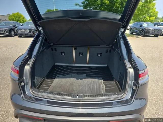 2023 Porsche Macan T