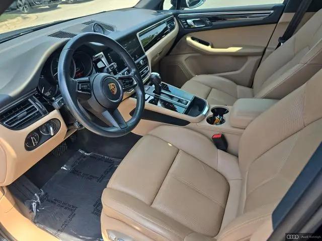 2023 Porsche Macan T