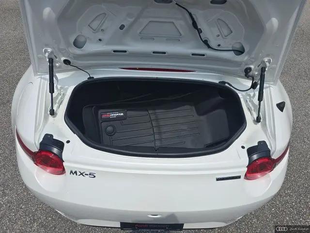 2023 Mazda MX-5 Grand Touring
