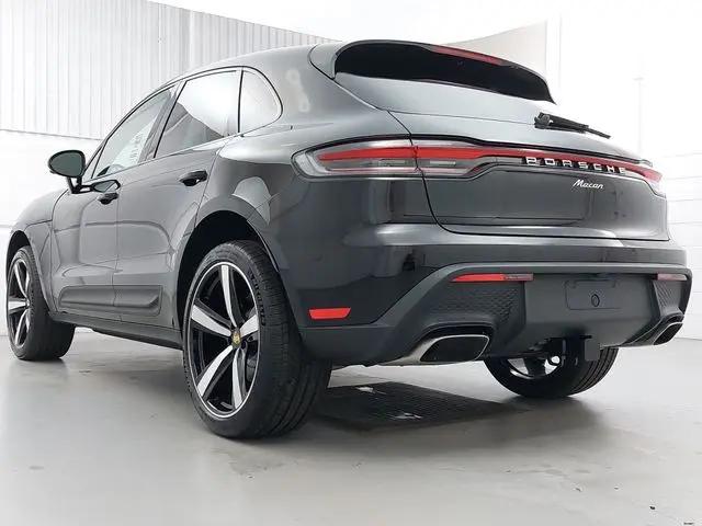 2026 Porsche Macan Macan