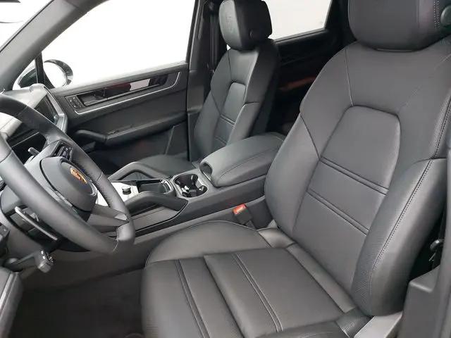 2026 Porsche Cayenne S