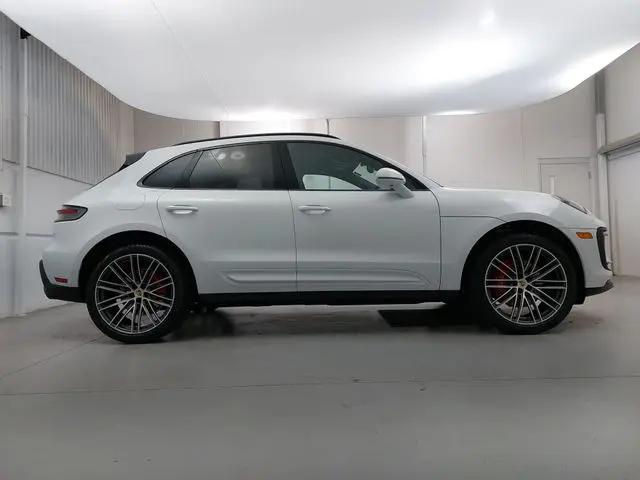 2026 Porsche Macan S
