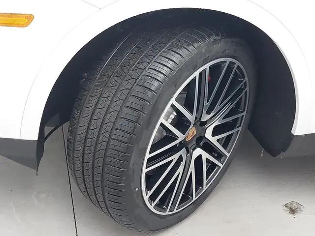 2026 Porsche Cayenne S