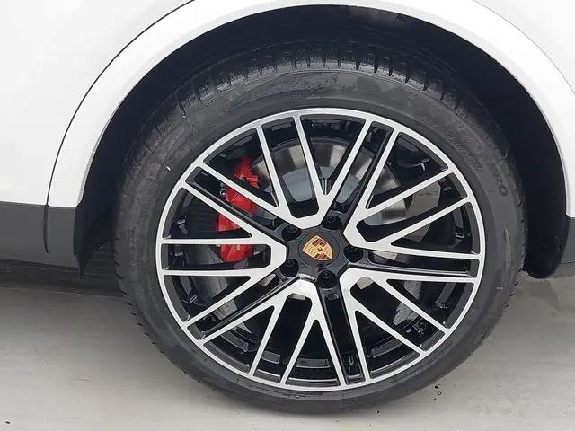 2026 Porsche Cayenne S