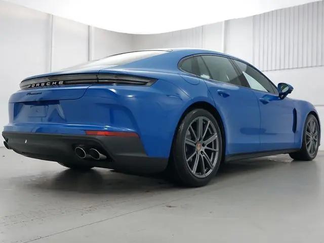2026 Porsche Panamera Panamera