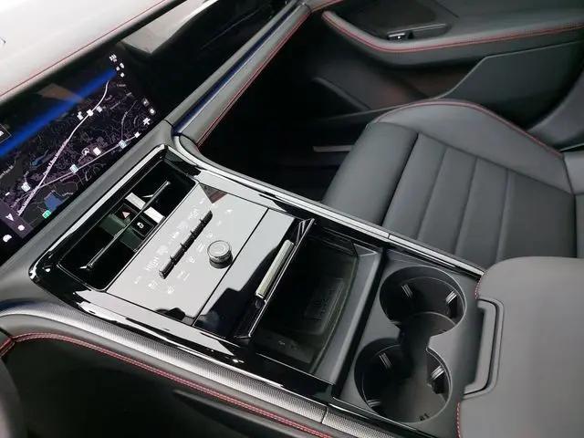 2026 Porsche Panamera Panamera