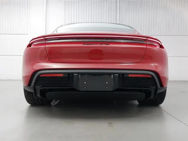 2026 Porsche Taycan GTS