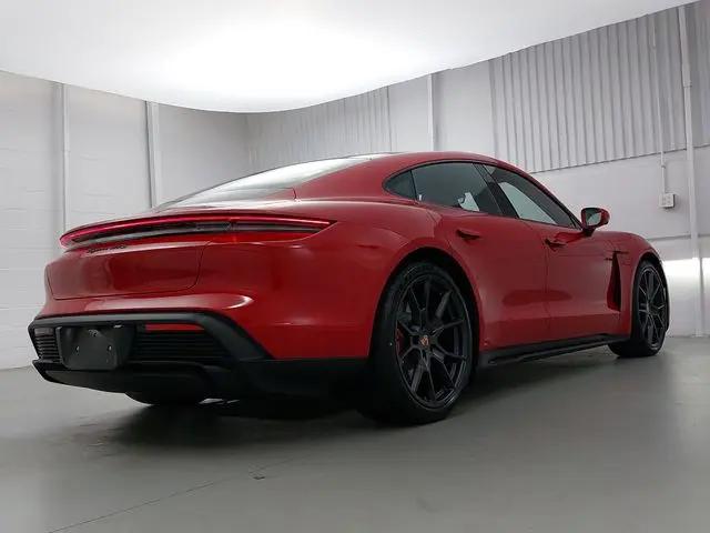 2026 Porsche Taycan GTS