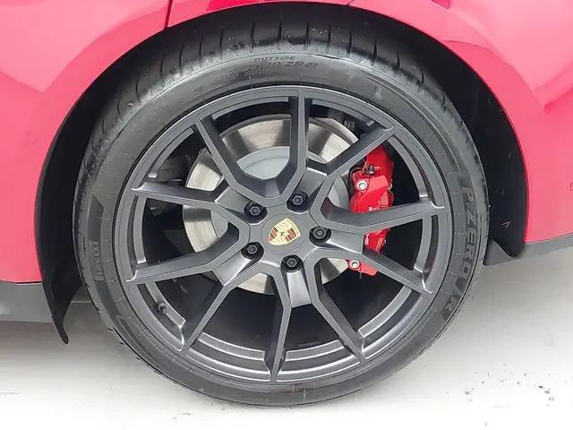 2026 Porsche Taycan GTS