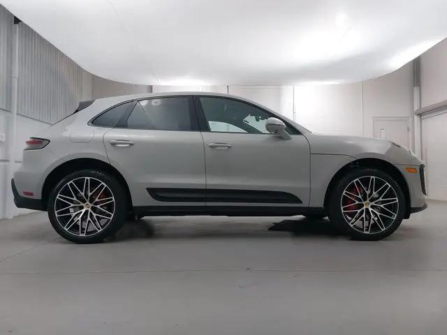 2026 Porsche Macan S