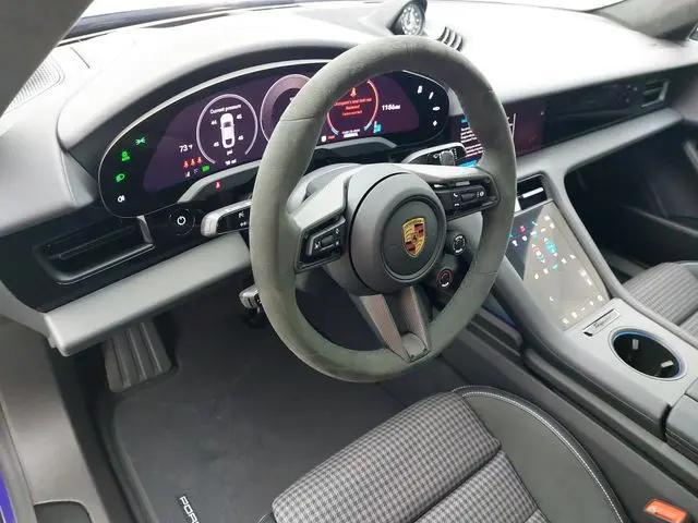 2025 Porsche Taycan GTS