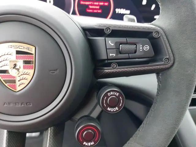2025 Porsche Taycan GTS