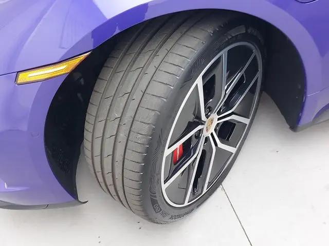 2025 Porsche Taycan GTS