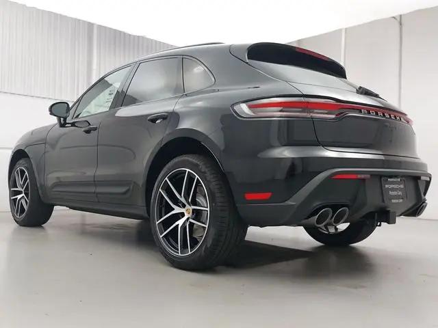 2026 Porsche Macan Macan