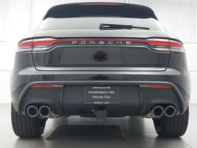 2026 Porsche Macan Macan