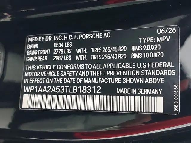 2026 Porsche Macan Macan