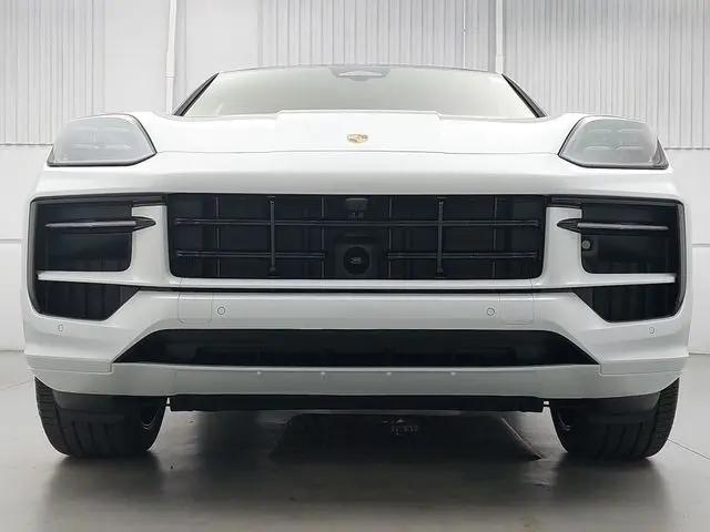 2026 Porsche Cayenne GTS